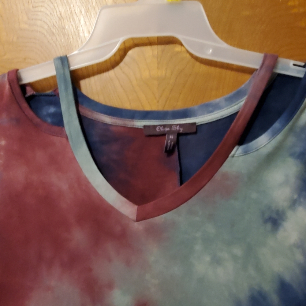 Tunic - Picture 3 of 3